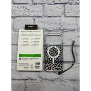 Like New Body Guardz IPhone 17 ProMax Protective Case Clear Cheetah Wrist Strap